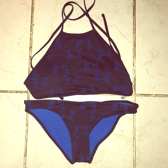 🥳 5 for $25🥳 Aerie Pineapple Swimsuit - Picture 1 of 4